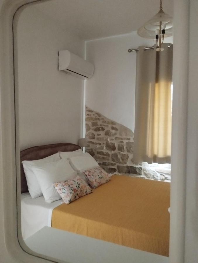 Το Πέτρινο Apartment Aitoliko Exterior photo